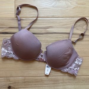 Victoria’s Secret Angel IPEX Bra, 34B